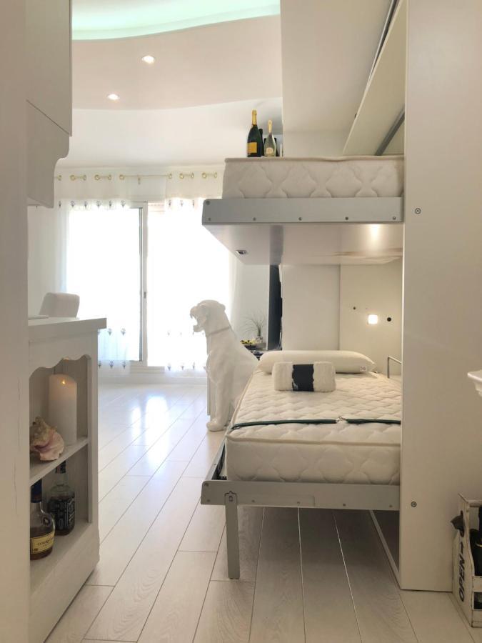 Villa D'Este Attico Con Piscina Rooftop Juan-les-Pins Eksteriør bilde
